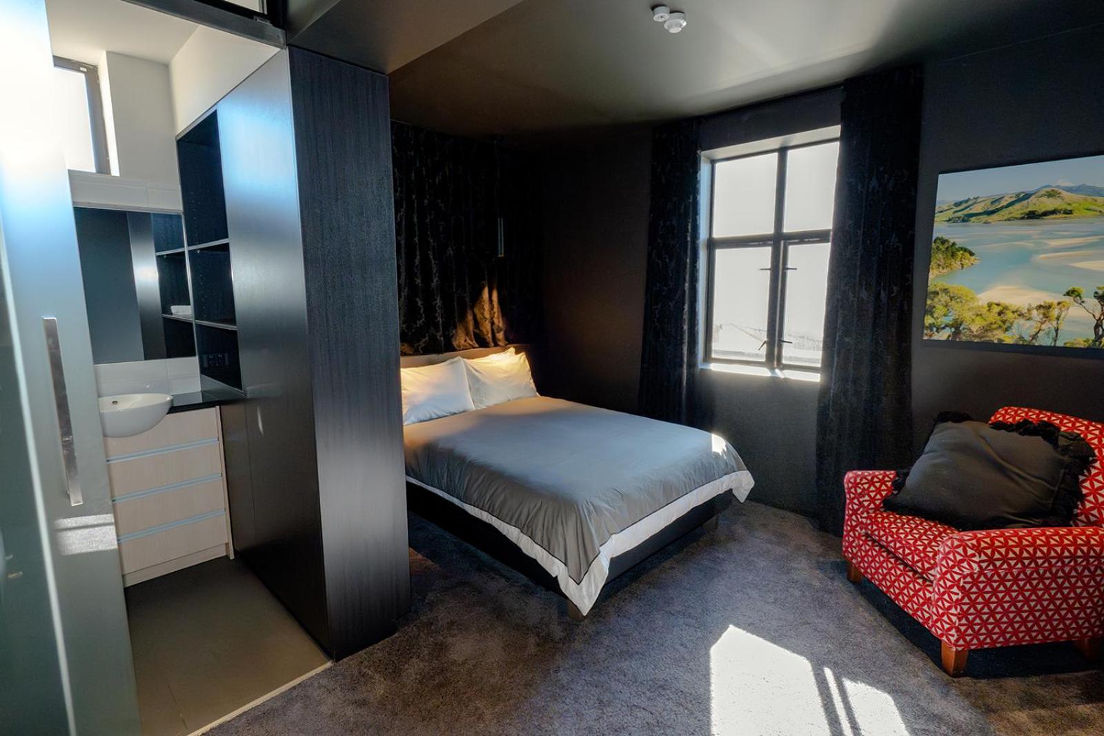 Deluxe Inner-City Apartment On Moray Dunedin Exteriör bild