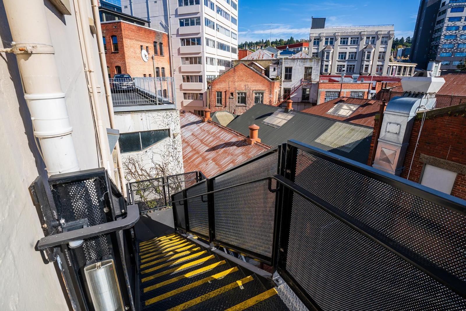Deluxe Inner-City Apartment On Moray Dunedin Exteriör bild